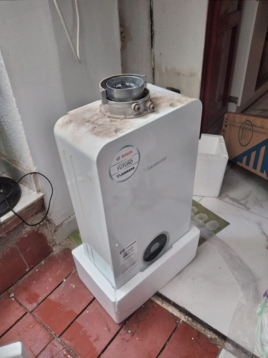 Caldera Bosch nueva ya instalada